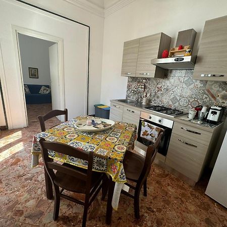 Arco Del Vescovo 2 Appartement Acireale Buitenkant foto