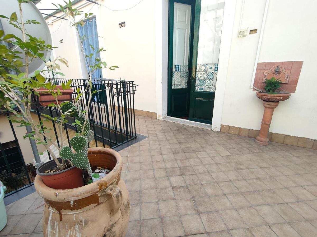 Arco Del Vescovo 2 Appartement Acireale Buitenkant foto