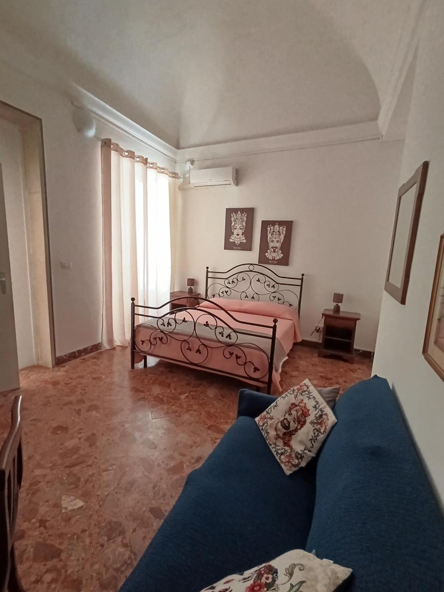 Arco Del Vescovo 2 Appartement Acireale Buitenkant foto